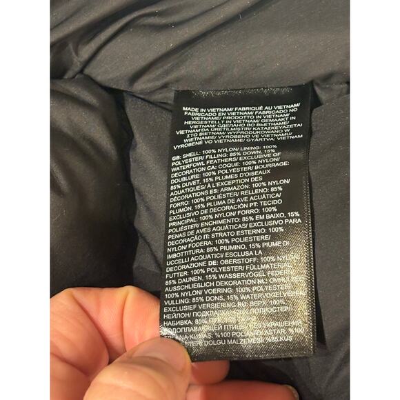 North Face 1996 Retro Nuptse Kids boy girl S 6 7 Black 700 Down Puffer jacket - Picture 11 of 13
